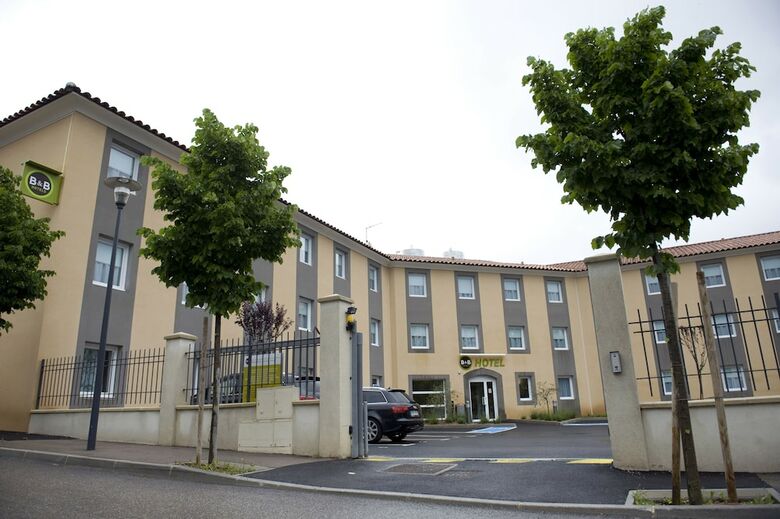 Hotel B&B H�tel Aix En Provence Le Tholonet