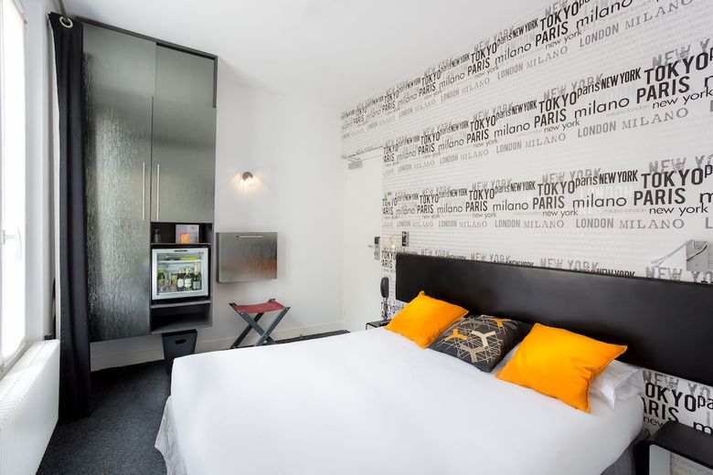 Porte De Versailles Hotel