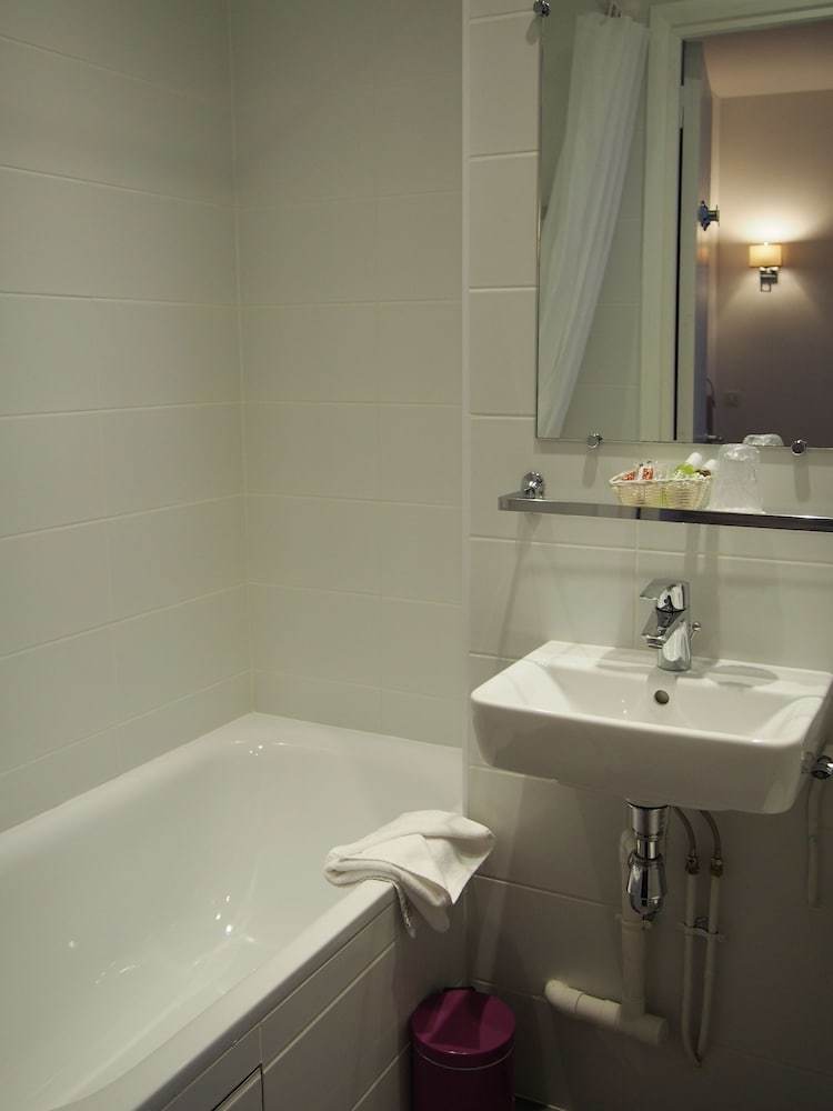 Porte De Versailles Hotel