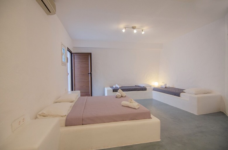 George & Irene Hotel