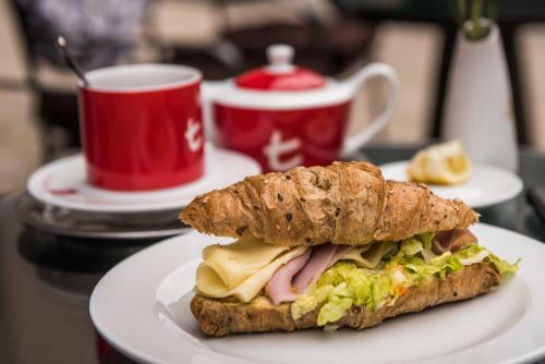 Grandhotel Ambassador - N�rodn� D?m