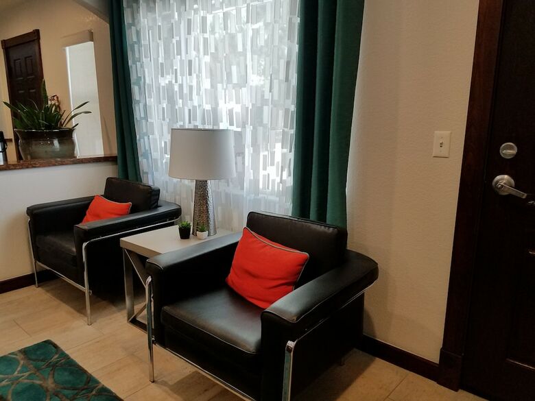 Hotel Shoshone Inn