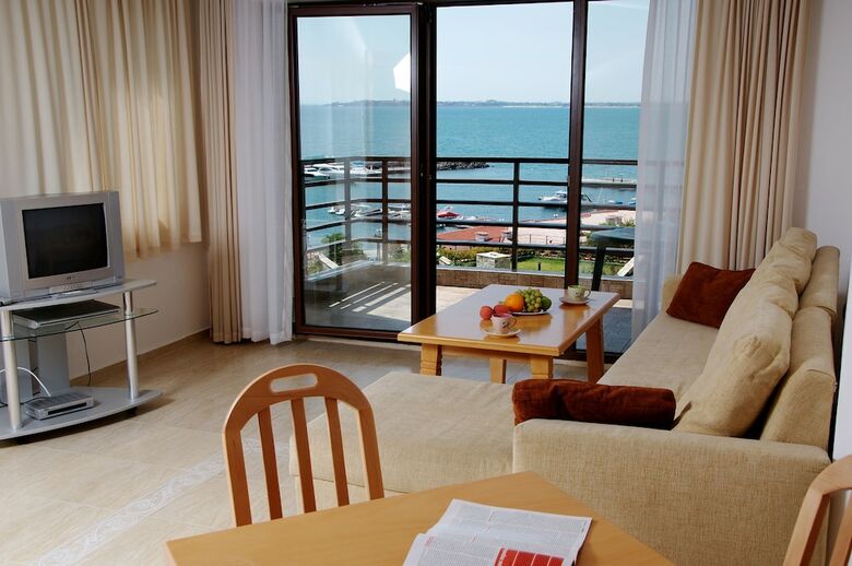 Aparthotel Diamond Apartments