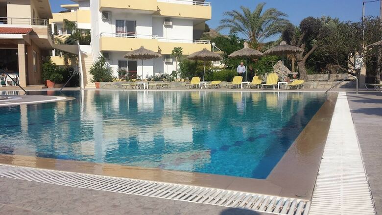 Aparthotel Summerdays Studios
