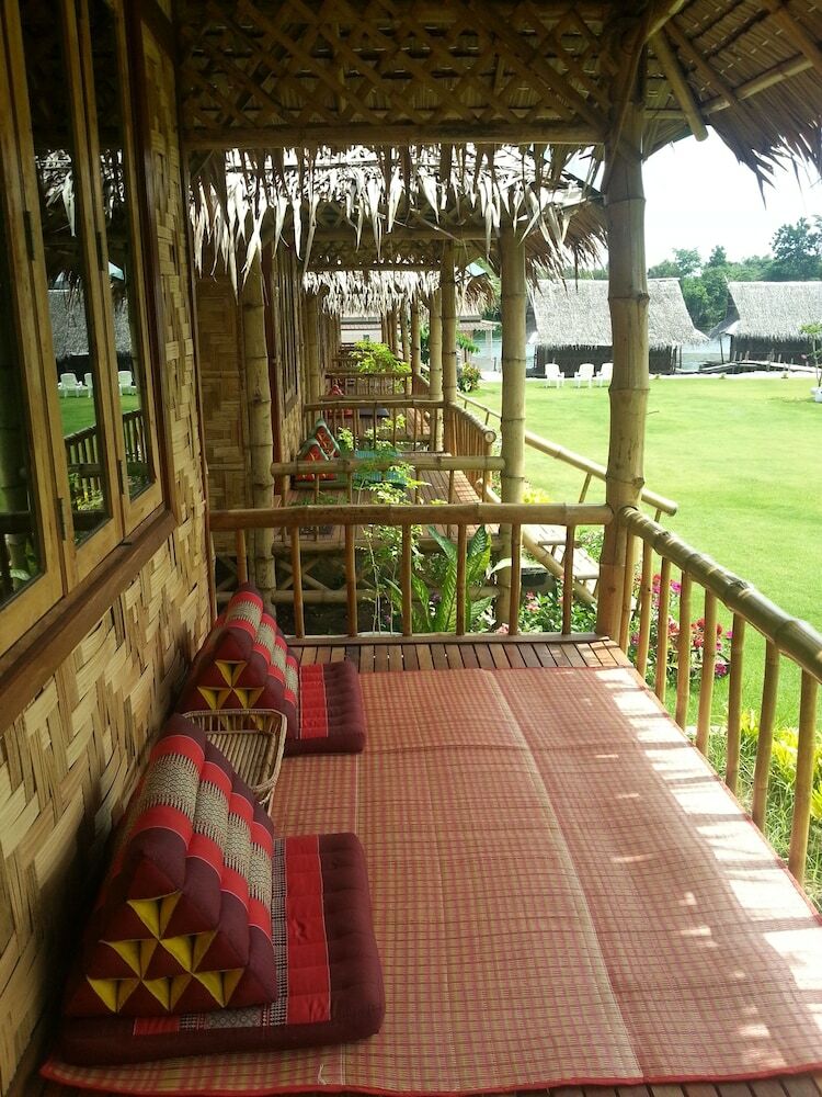 Hotel Bamboo House Kanchanaburi