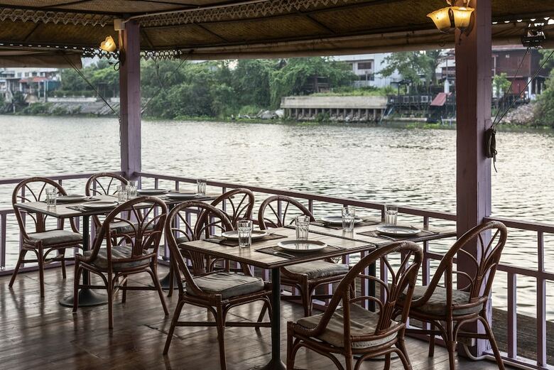 Ayothaya Riverside Hotel Ayutthaya