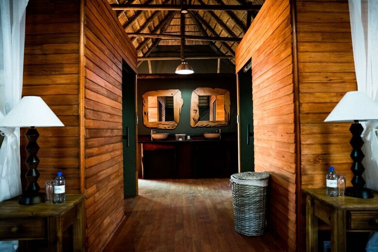 Honeyguide Ranger Camp