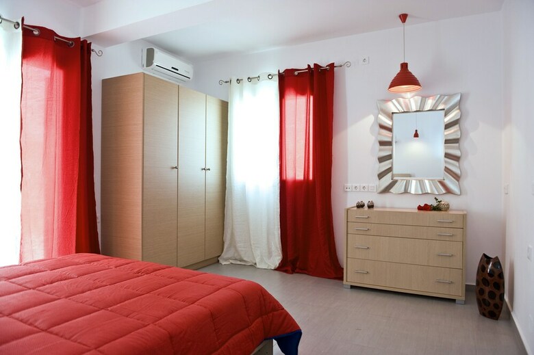 Apartamentos Tsakanos Home