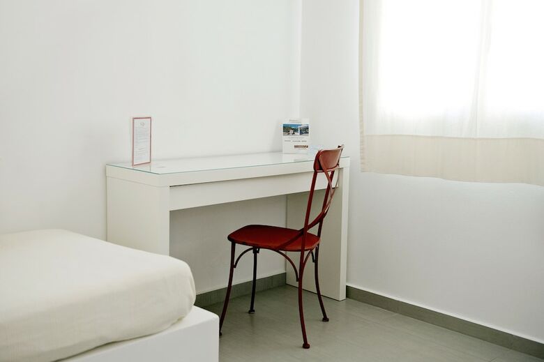 Apartamentos Tsakanos Home