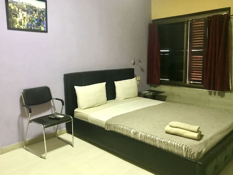Hotel Omanye Lodge