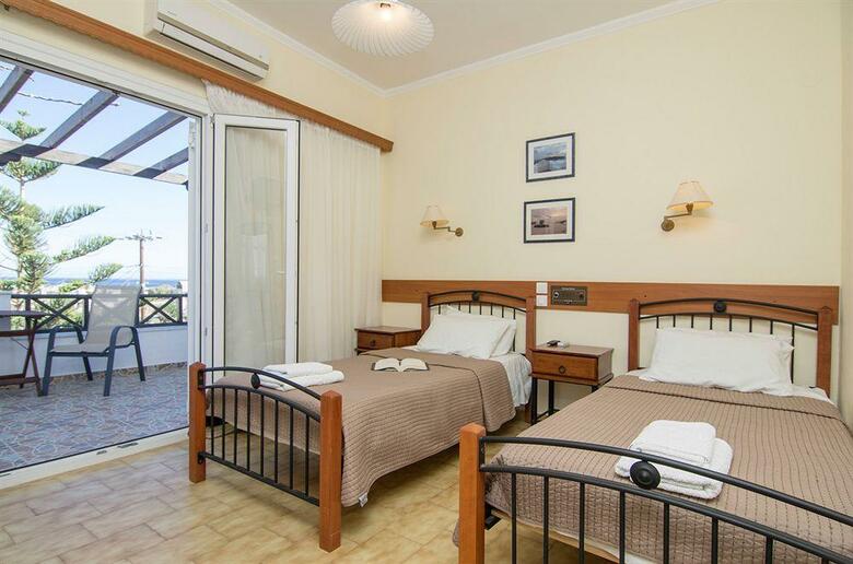 Hotel Holiday Beach Resort