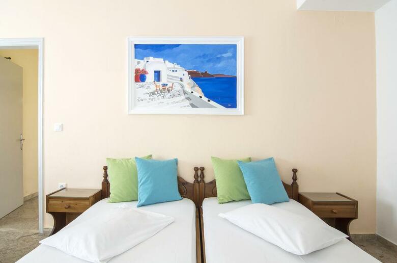 Hotel Holiday Beach Resort