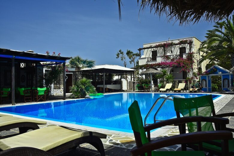Hotel Holiday Beach Resort