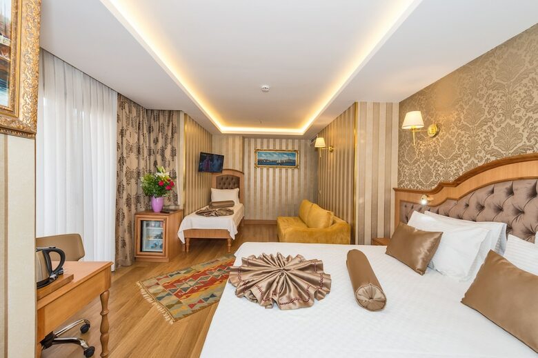 Aprilis Gold Hotel