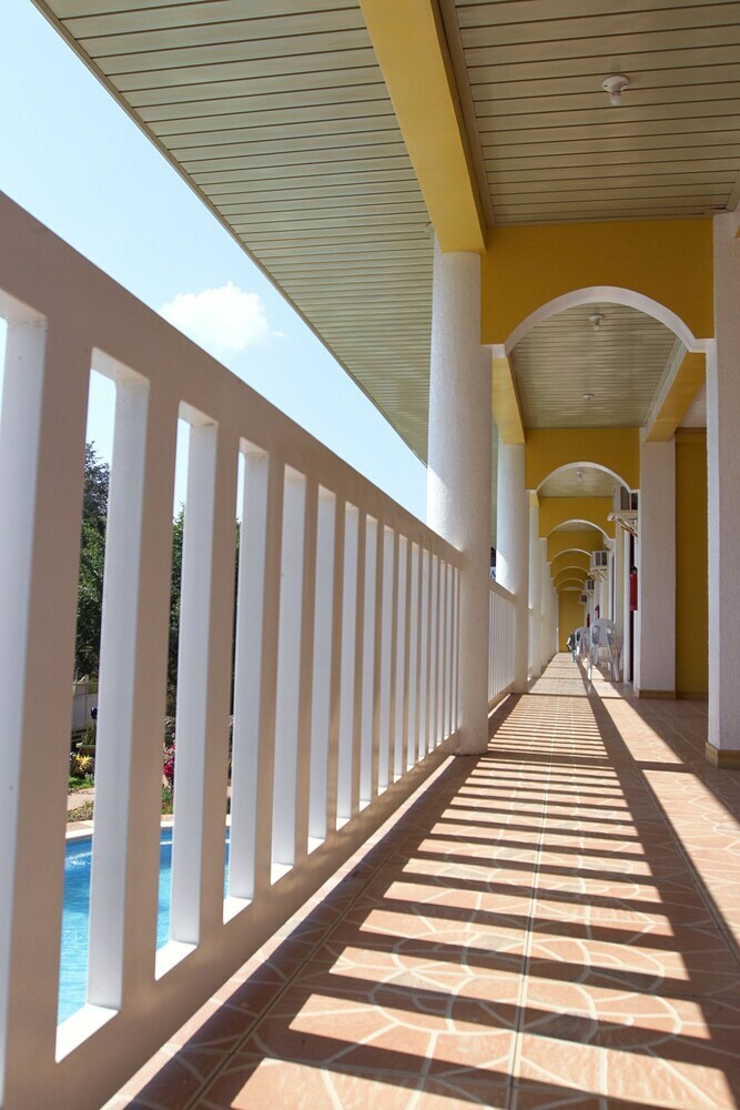 Bed & Breakfast Oyo 644 Flower Garden