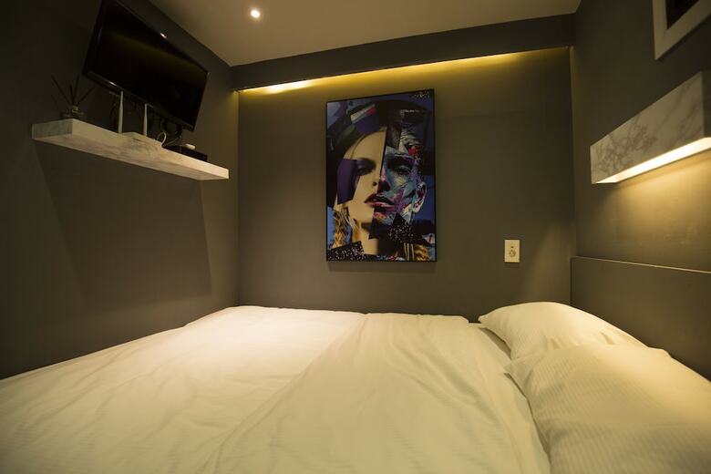 Hotel Uh Stay