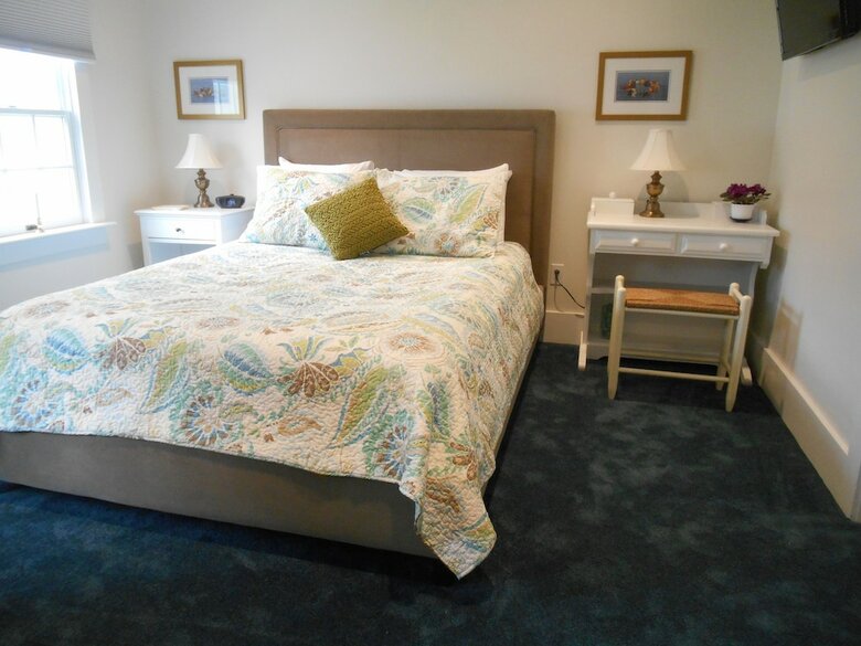 Bayberry House Bed And Breakfast