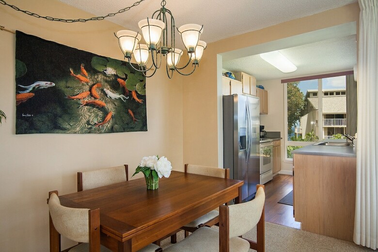 Oceanfront Realty - The Cliffs At Princeville