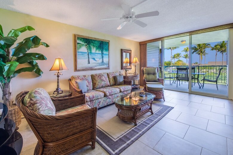 Oceanfront Realty - The Cliffs At Princeville