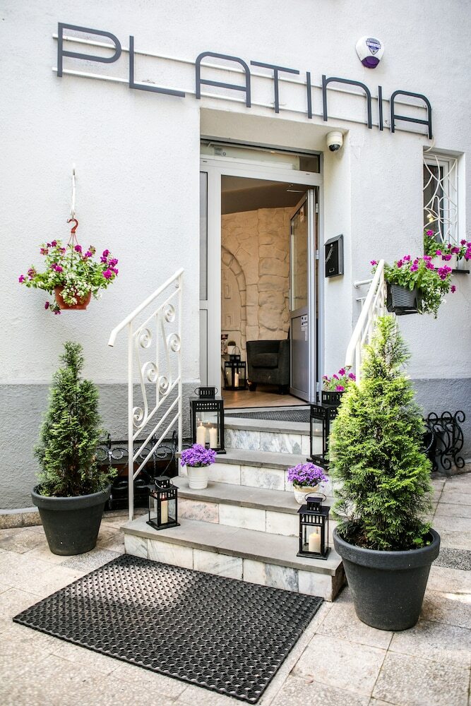 Hotel Platinia Apartments