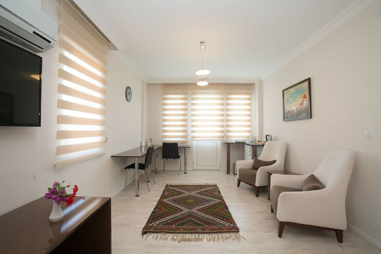 Dedeminn Garden Hotel