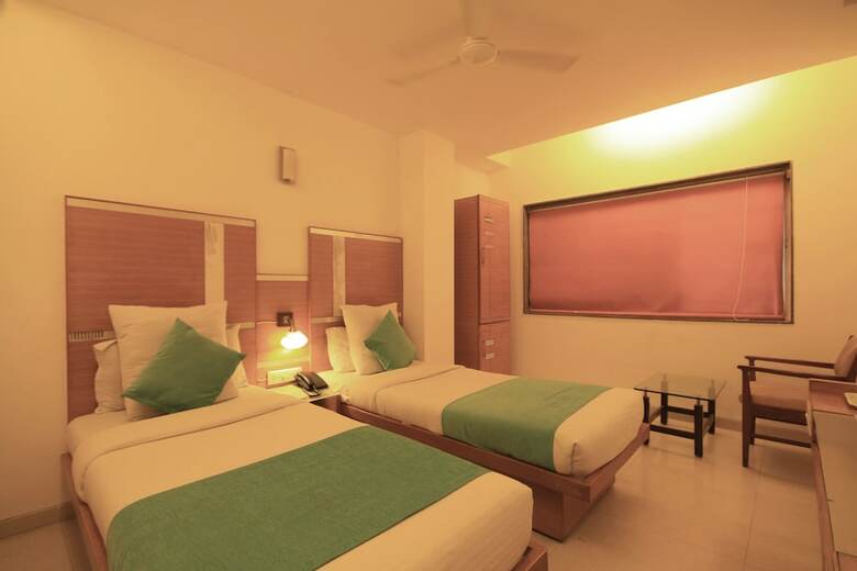 Hotel Kadamb Inn