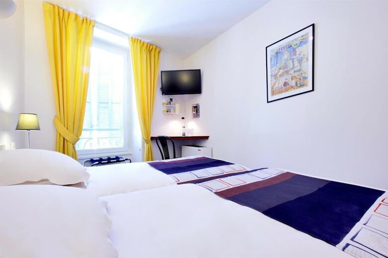 Hotel H�tel Kyriad N�mes Centre