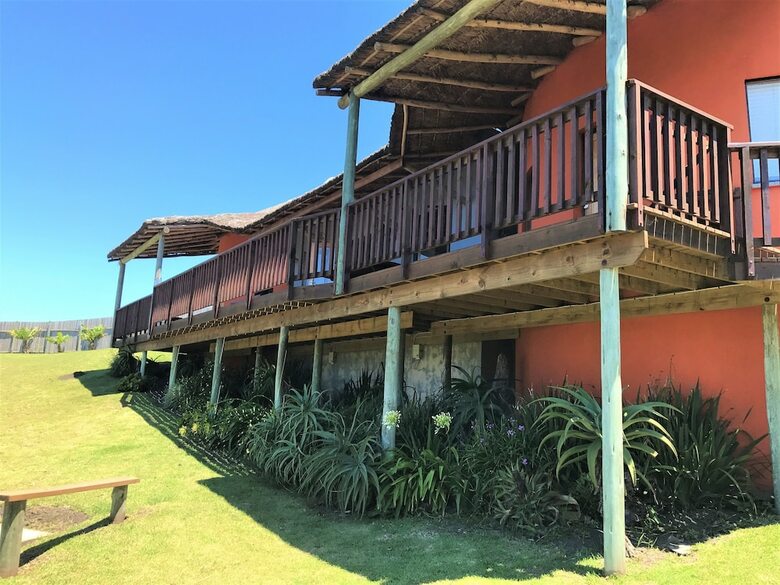 Posada Swell Eco Lodge