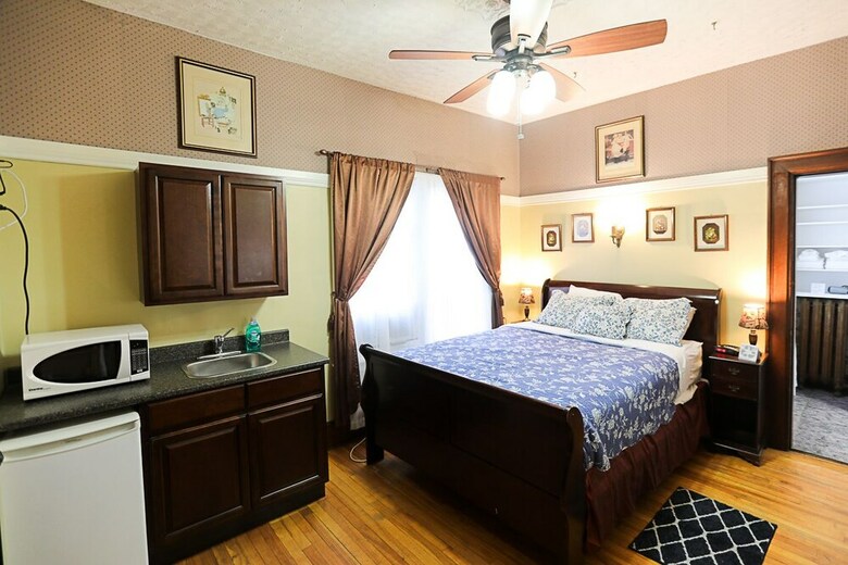 Hotel Prince Street Suites
