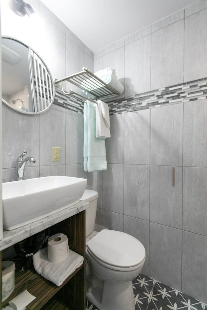 Hotel Prince Street Suites