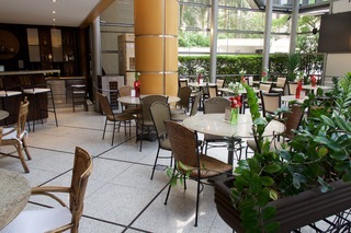 Hotel Golden Tulip Park Plaza