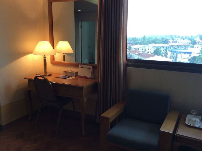 Yuzana Hotel