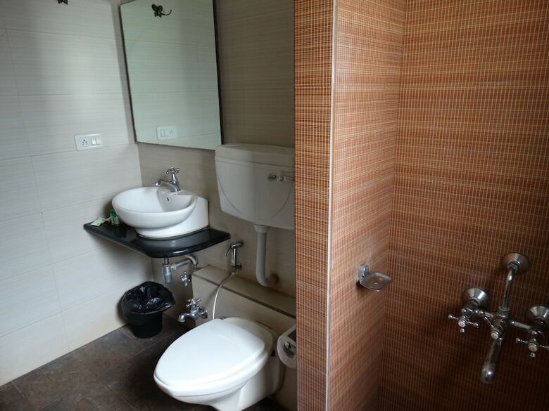 Hotel Abhishek Beach Resort & Spa