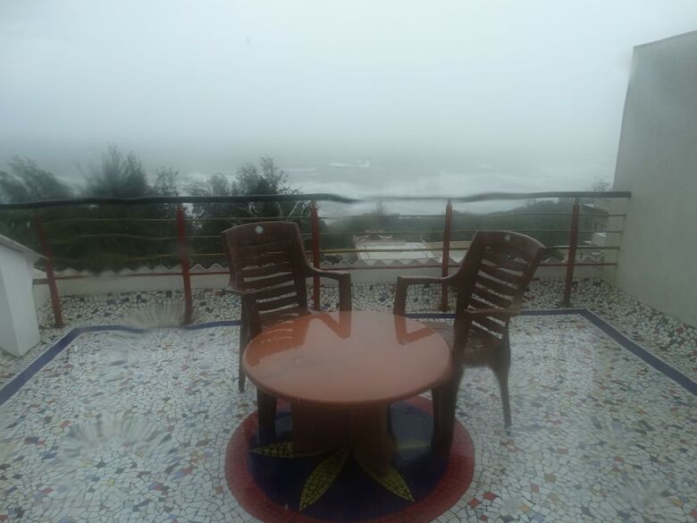 Hotel Abhishek Beach Resort & Spa