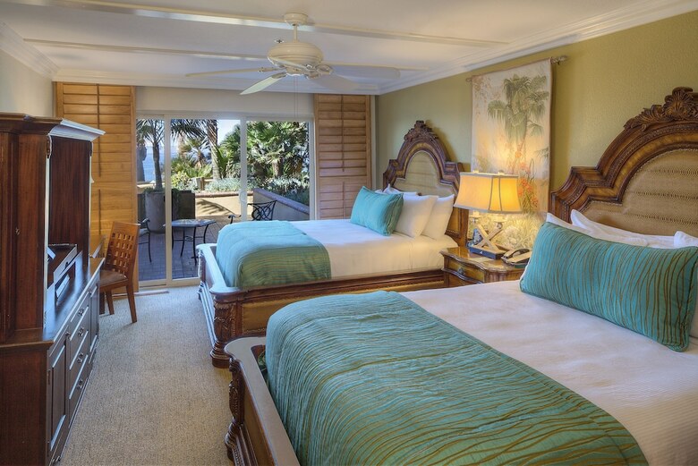 Pacific Terrace Hotel