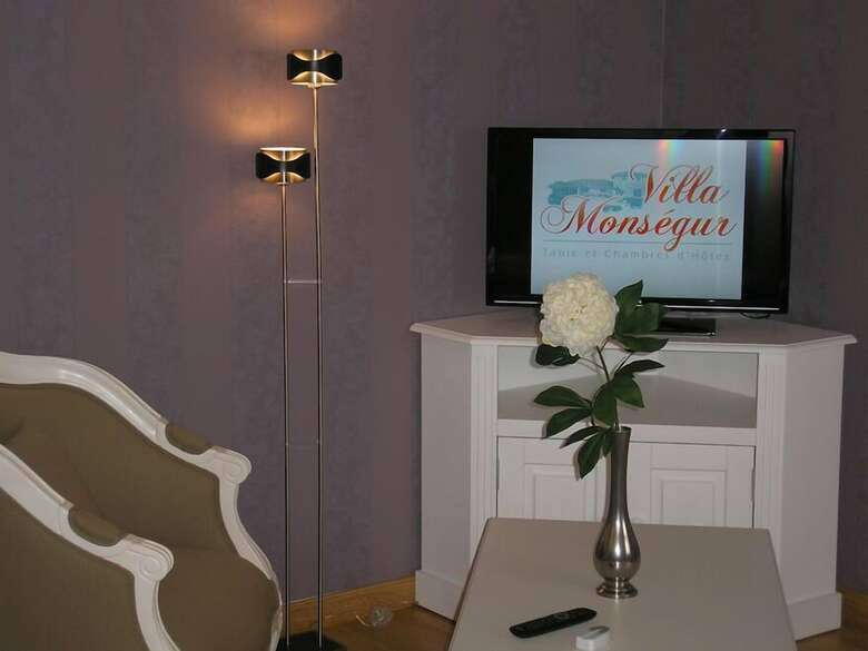 Bed & Breakfast Villa Mons�gur