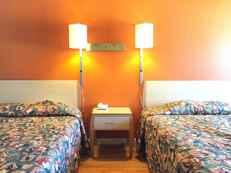 Motel Fullerton Inn