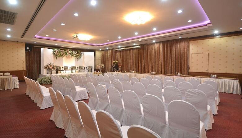 Chumphon Gardens Hotel