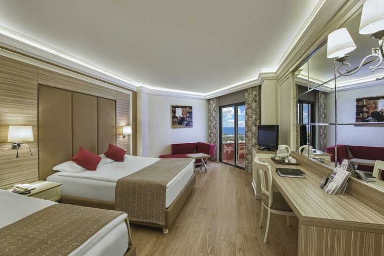 Delphin Deluxe Resort Hotel - All Inclusive