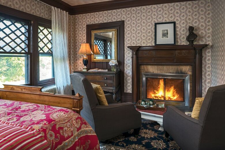 Bed & Breakfast Manor House Inn