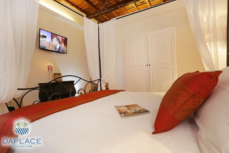 Madonna De? Monti Suites - Daplace Collection
