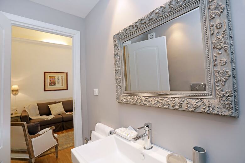 Madonna De? Monti Suites - Daplace Collection
