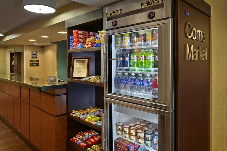 Hotel Fairfield Inn And Suites By Marriott Palm Beach