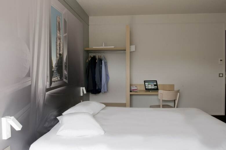 Hotel B&B H�tel Saint-quentin