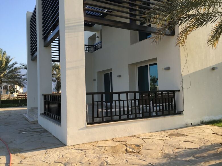 Le Sifah Resort Apartments