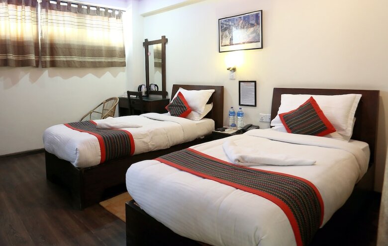 Alpine Hotel & Apartment