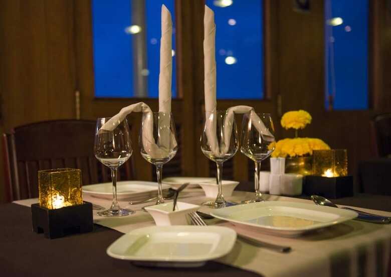 Hotel L'amant Cruise
