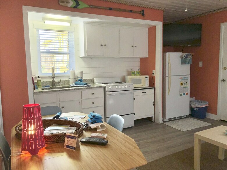 Motel Sunset Inn & Cottages