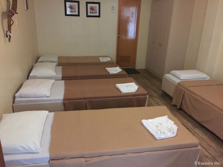 Hotel Reyna's The Haven And Gardens