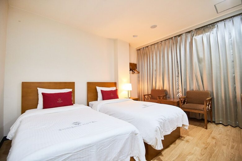 Shin Shin Hotel
